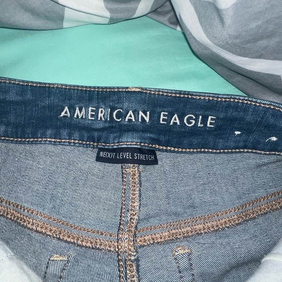 American Eagle shorts - Picture 3 of 4